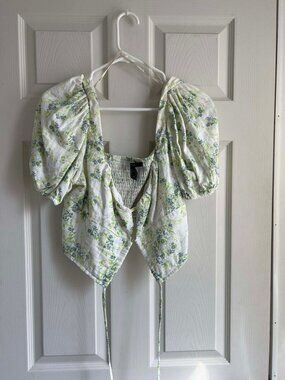 Forever 21 Floral Puff Sleeve Tie Front Top Cottagecore Cropped Blouse Size L